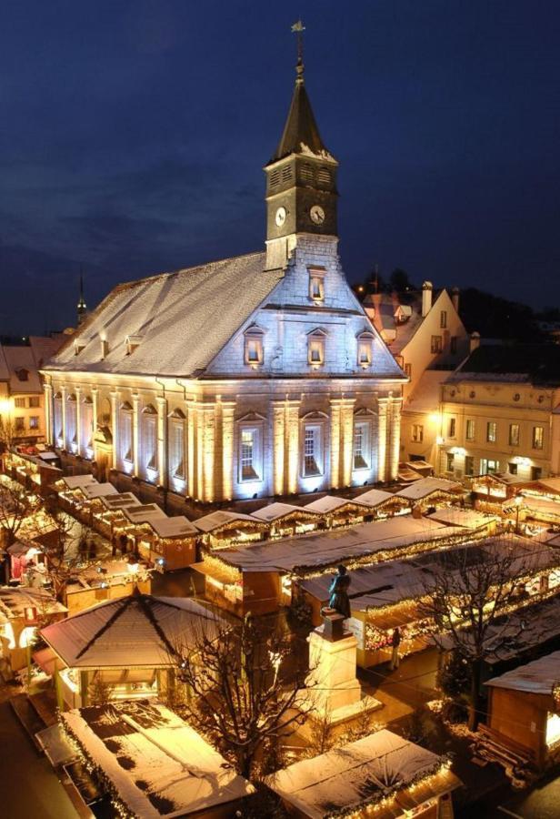 Appart'Hotel De La Gare มงเบลียาร์ ภายนอก รูปภาพ
